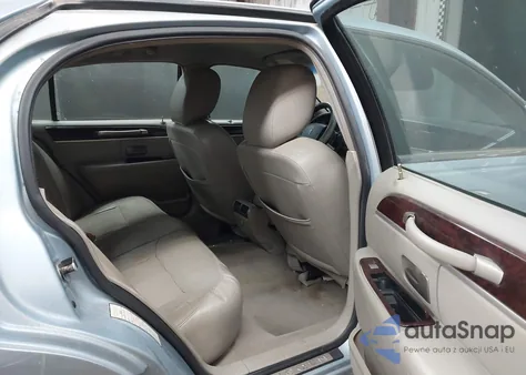 2011 Lincoln Town Car Signature Limited from USA, damaged, VIN 2LNBL8CV3BX756072